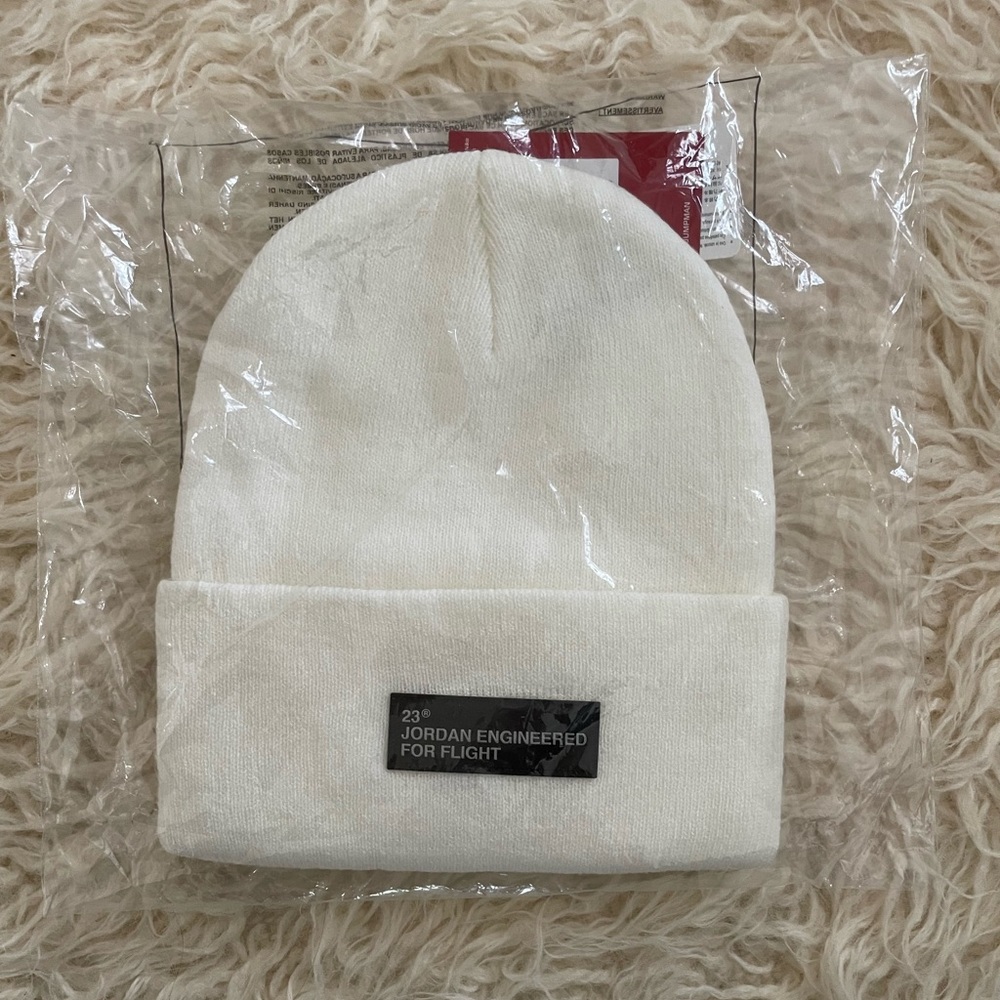 Beanie: Jordan 23 Engineered cuffed beanie - WHITE -
